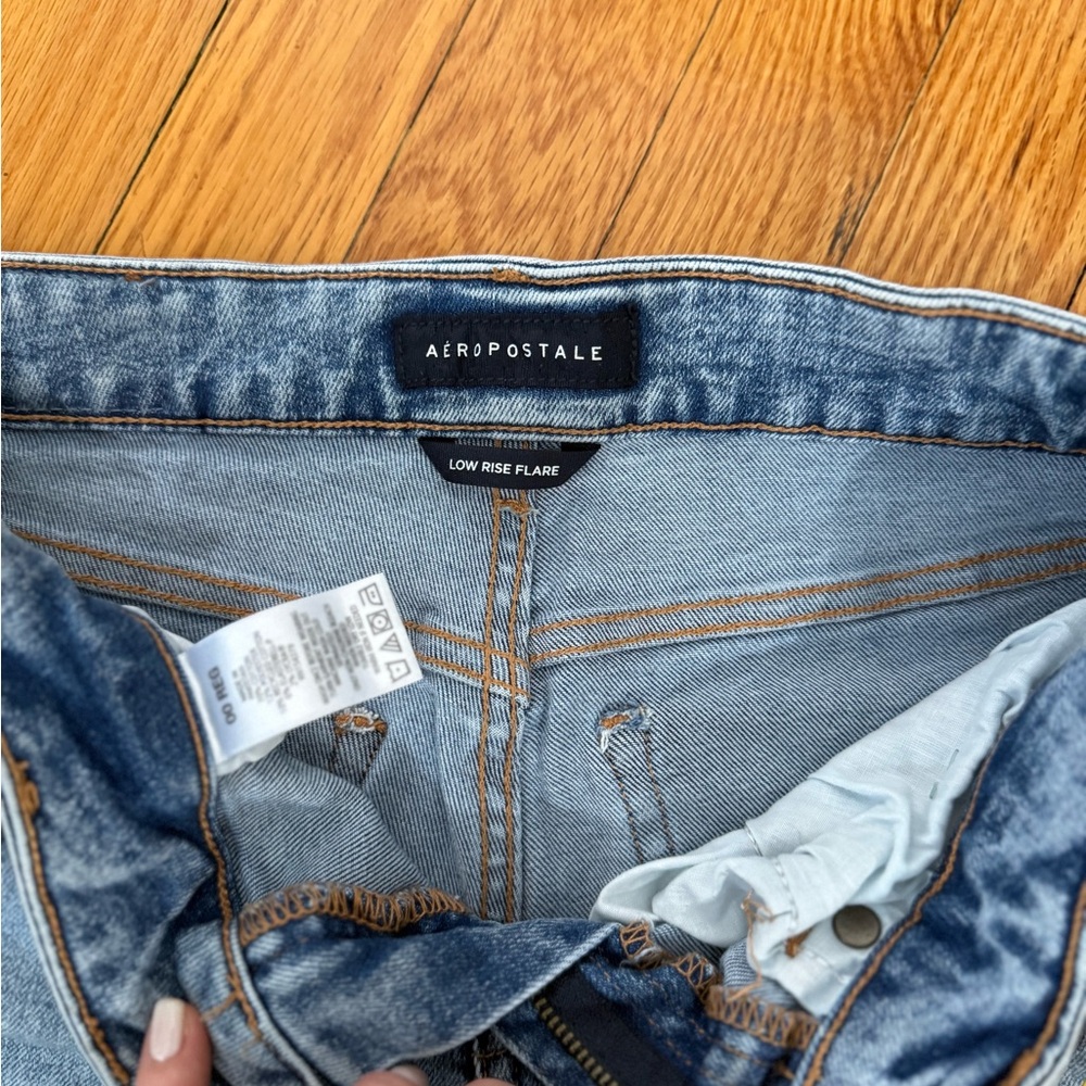 Aeropostale Light Blue Flare Jeans - Picture 3 of 6